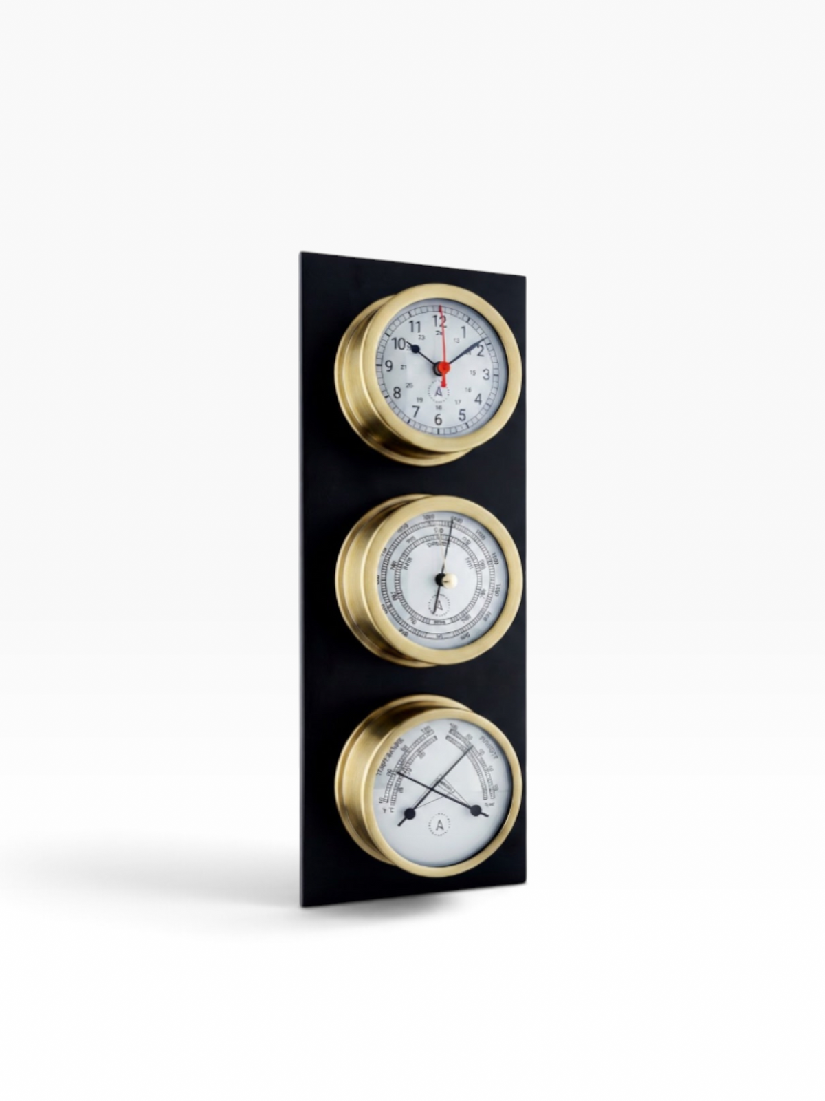 Autonautic Atlantic EG zwart met gouden instrumenten verticaal gepresenteerd