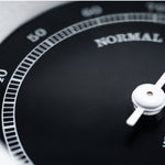 Autonautic Instrumental hygrometer (72 x 39 mm) - stijlvol, functioneel, compact, Minor H72N zwart met witte wijzerplaat  detail foto