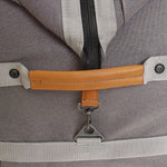Barebones Porter Rolling Cooler close-up van handvat detailfoto