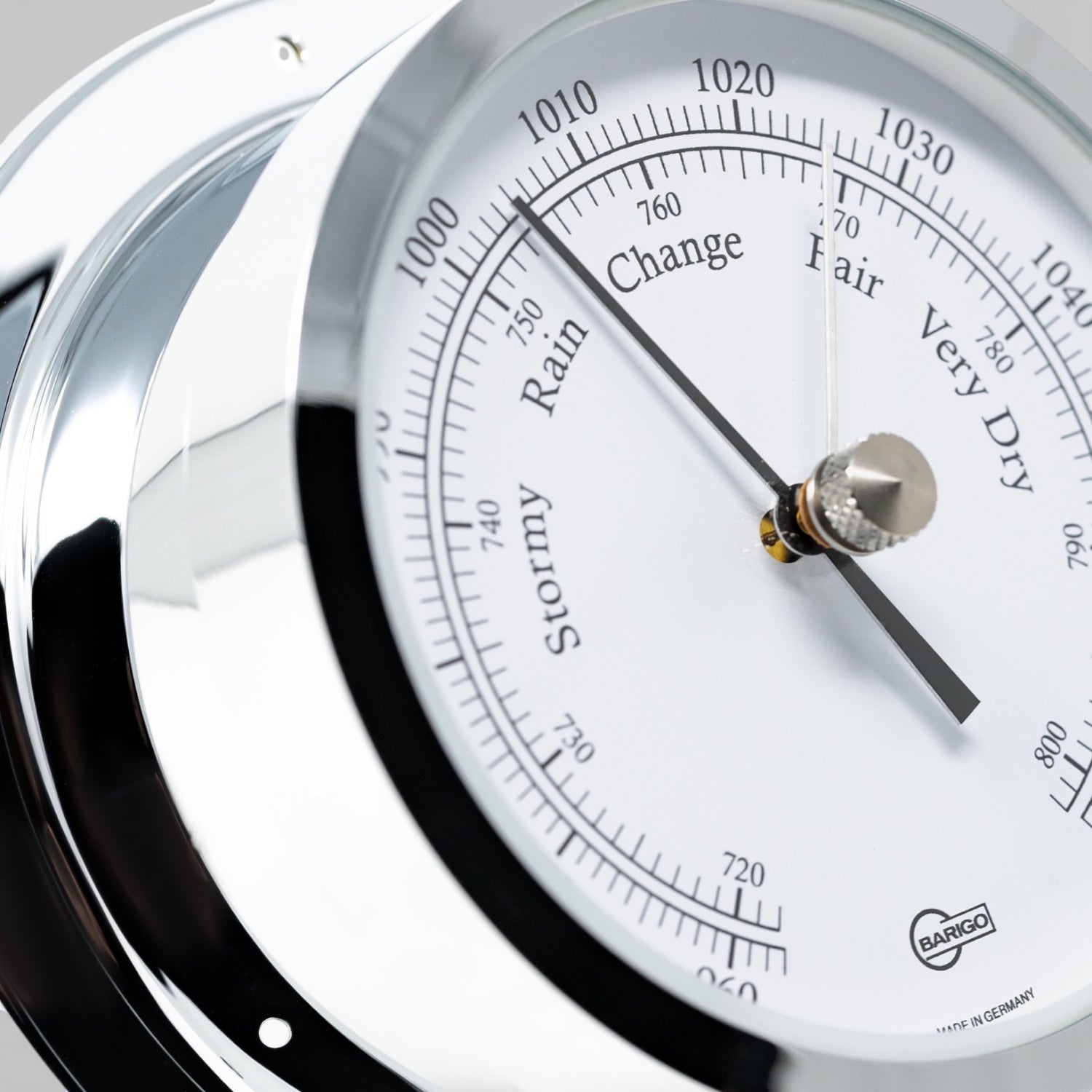 Barigo Star barometer 110 mm – klassiek en nauwkeurig, 1185CR ingezoomd op witte wijzerplaat