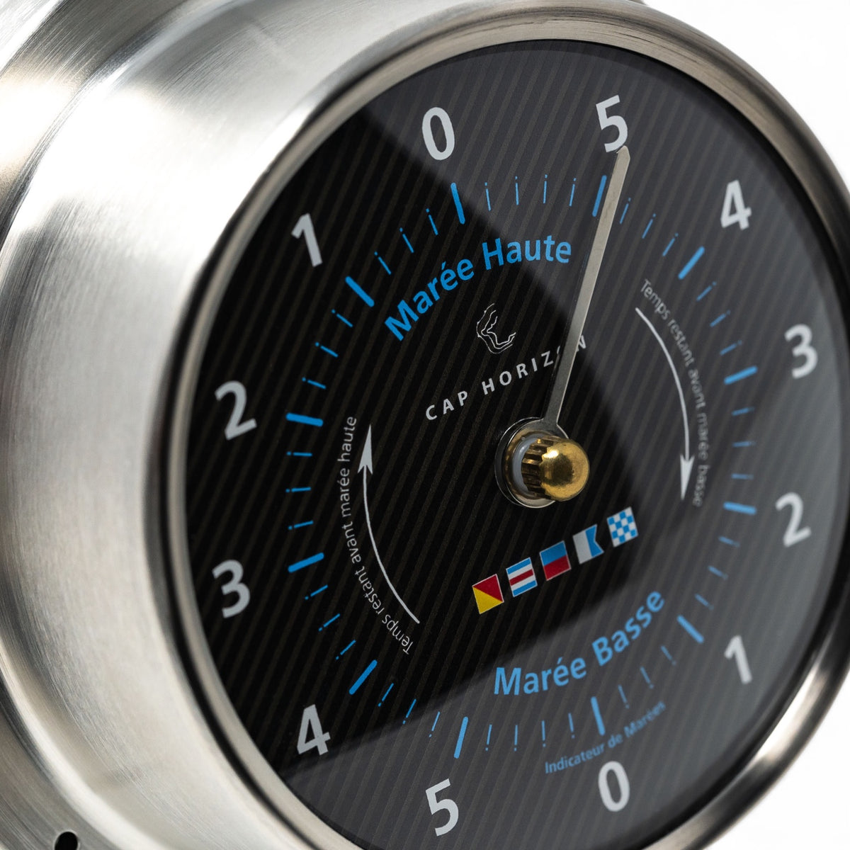 Cap Horizon racing tide clock detail RC085IM400NXS