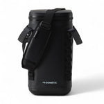 Dometic PSC9 Soft Cooler – zijkant in beeld met waterdichte ritssluiting, schouderband en handige zijstrips, in kleur Slate