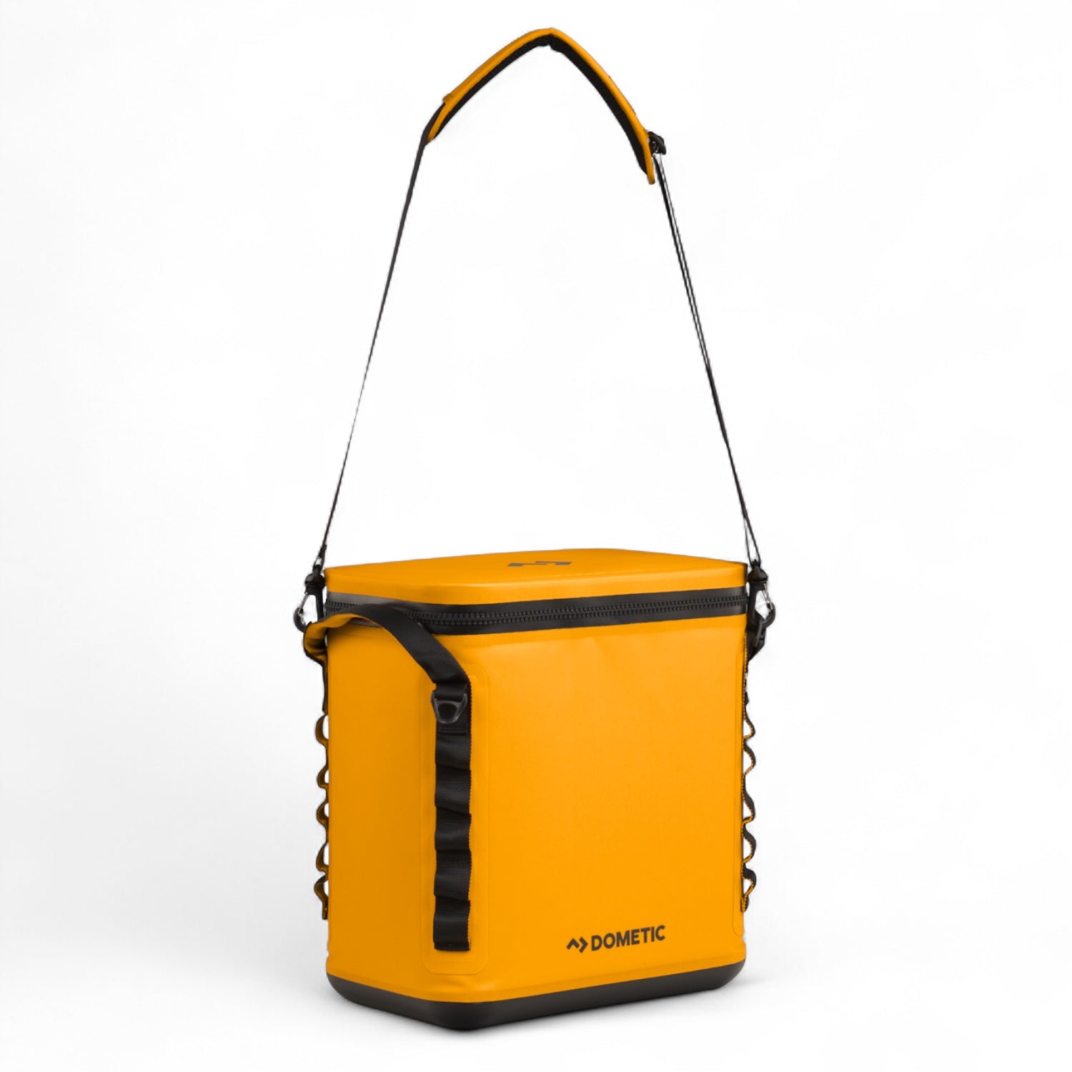 Dometic psc19-soft-cooler Glow schuin vooraanzicht met draagband omhoog