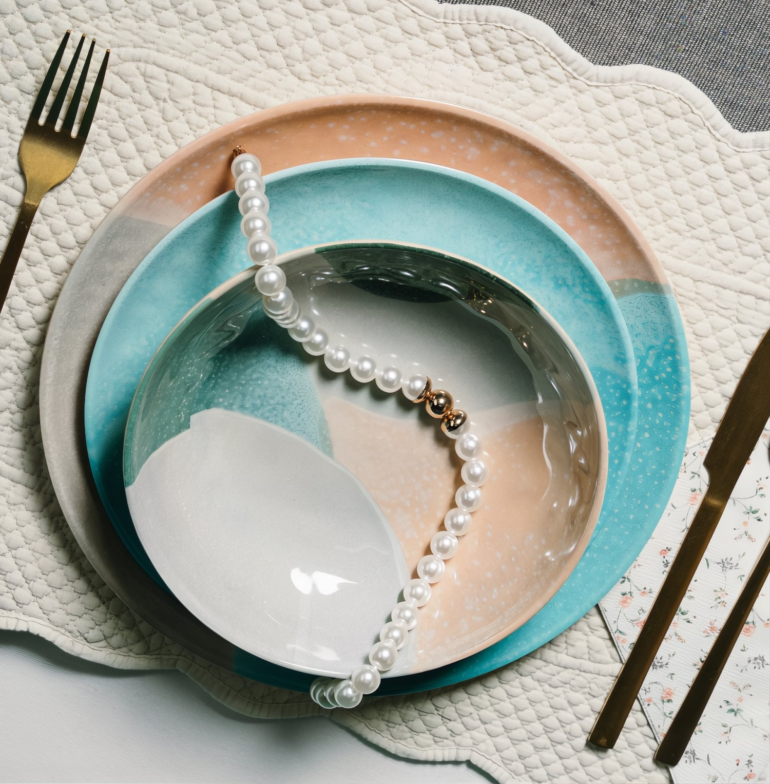 Flamefield Dunes onbreekbaar servies – melamine in zand, turquoise & koraal, zee & duinen design vanaf 2 personen