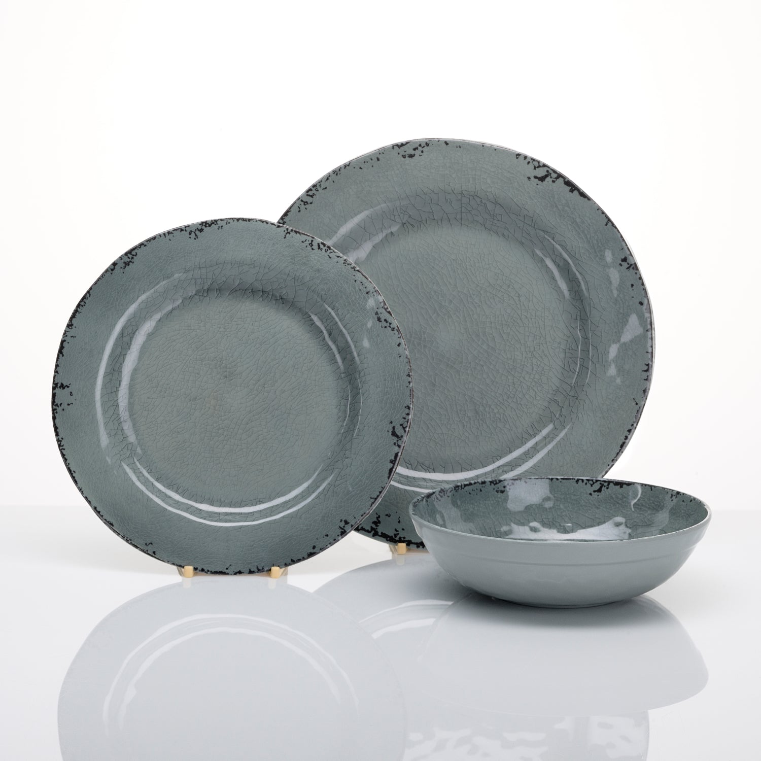 Flamefield onbreekbaar servies Moondust grijs - 12-delige melamine set met antislip dinerbord, ontbijtbord en kom gepresenteerd