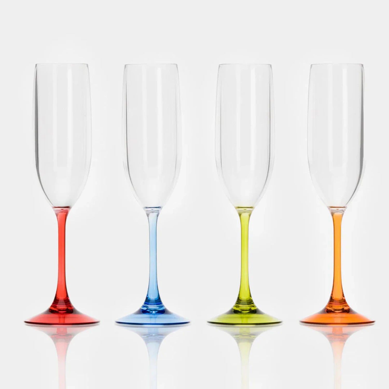 Flamefield party prosecco flutes vier op een rij