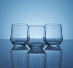 Flamefield savoy waterglazen met een blauwe achtergond