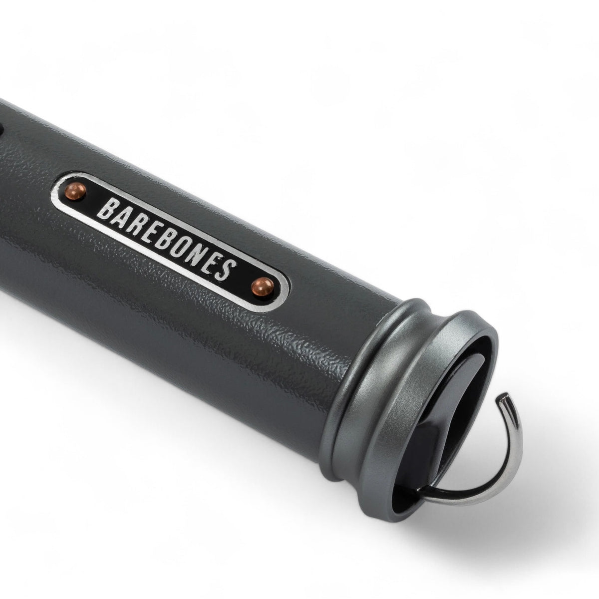 Barebones Vintage Zaklamp – Oplaadbaar met USB, Telescopische Lens, LIV-257_VintageFlashlight-Gunmetal detailfoto ophangbeugel