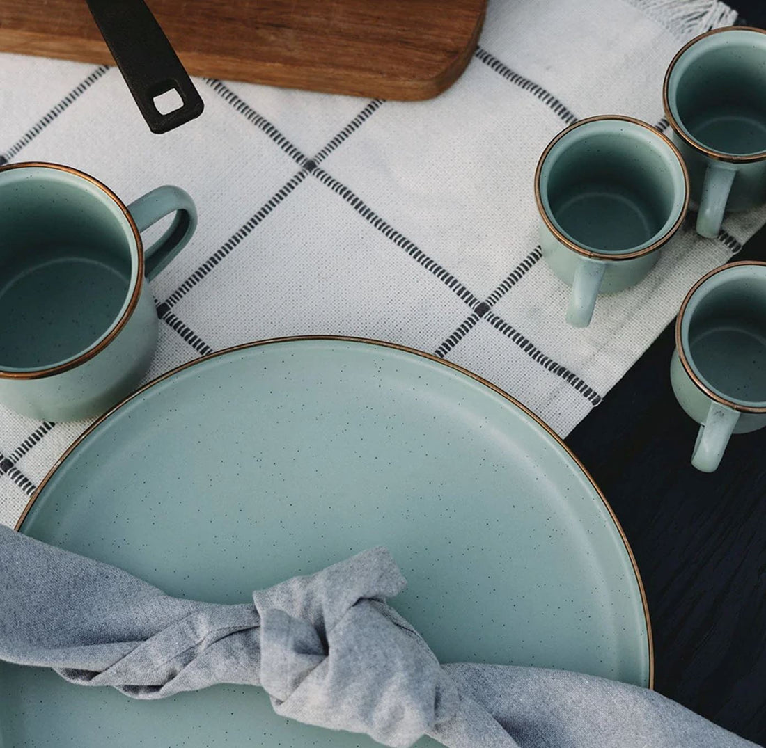 Barebones Enamel Espresso Cup Set & Enamel Cup Set – Robuust, Stoer & Vintage