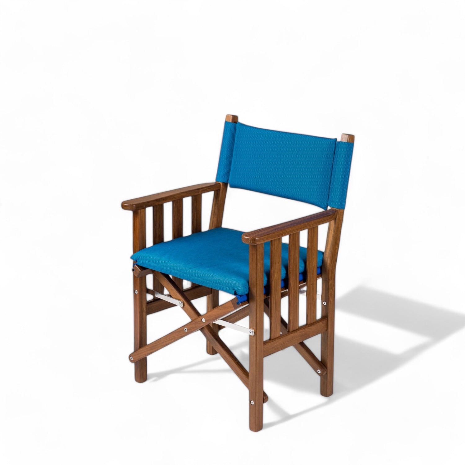 Regisseursstoel_II_deluxe_ongeolied_teak_met_een_forza_blauwe_luxe_kussenset