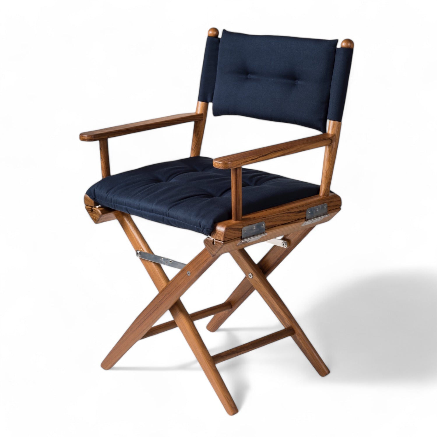 Regisseursstoel_I_deluxe_-_geolied_teak_met_navy_kussenset