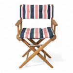 Regisseursstoel_I_deluxe_-_ongeolied_teak_met_navy-wit-rood_gestreept_kussen_voor aanzicht