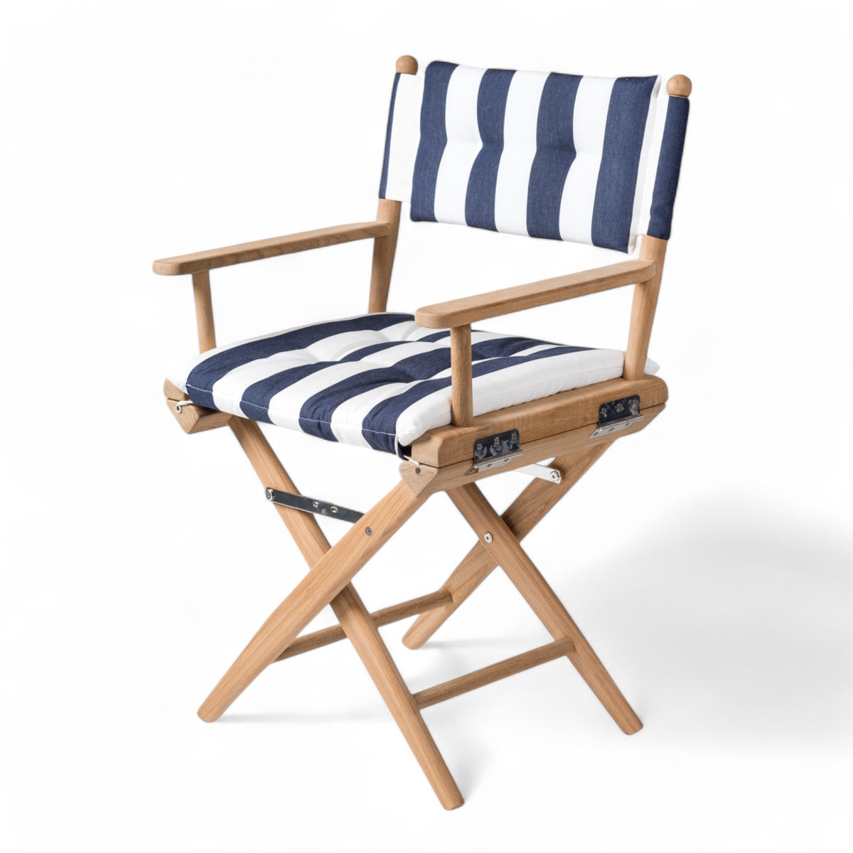 Regisseursstoel_I_deluxe_-_ongeolied_teak_met_navy-wit_gestreept_kussen