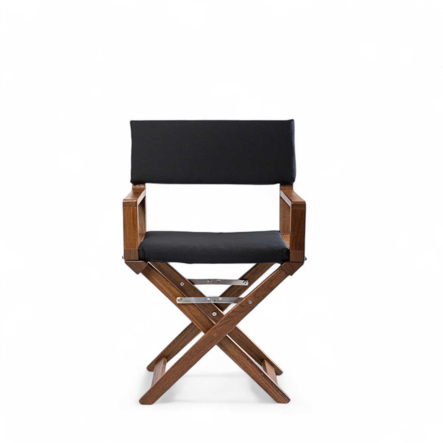 Regisseursstoel the Edge - geolied teak, luxe, inklapbaar, met comfortabele kussens vooraanzicht 