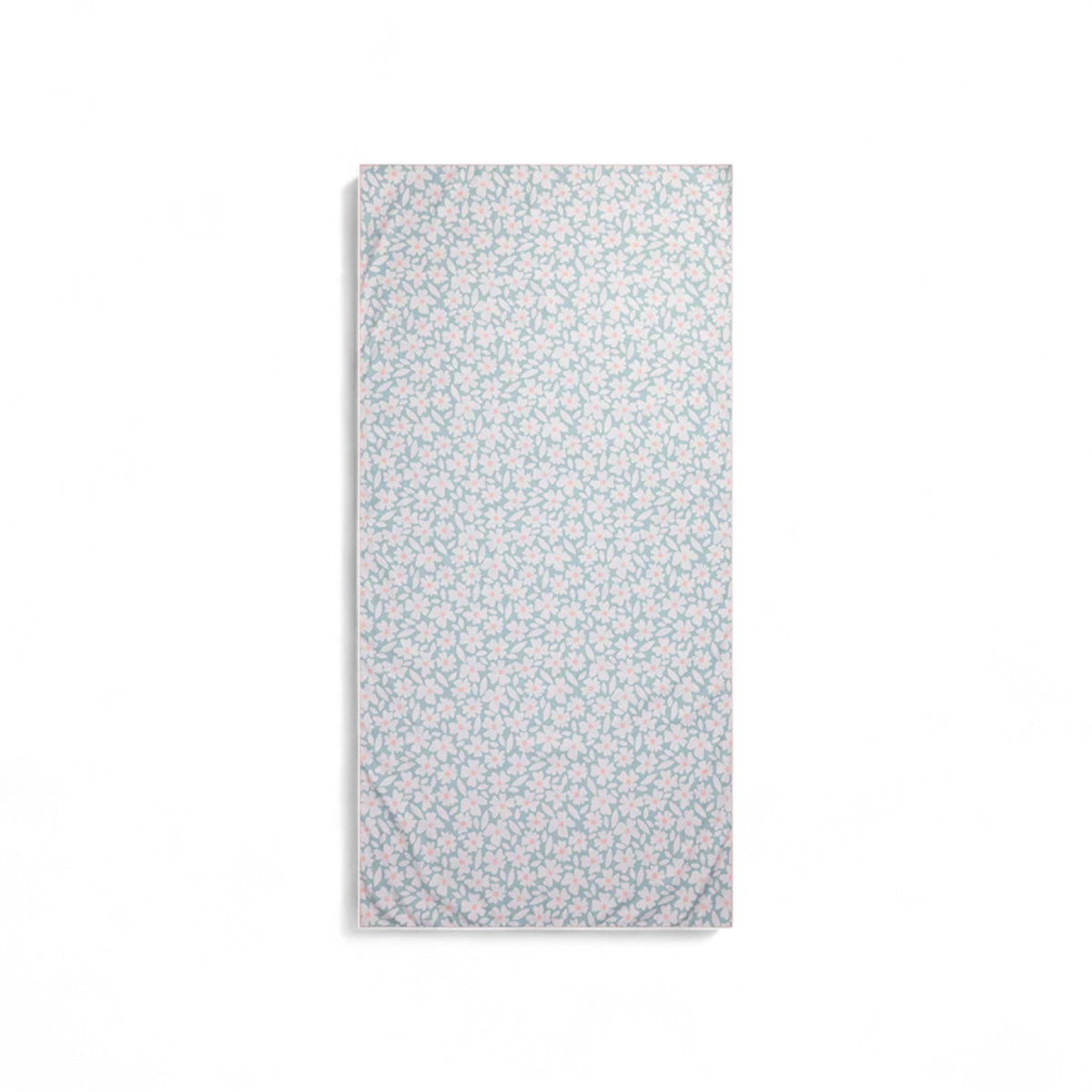 Swim Essentials | Florish Green Microvezel Handdoek – 180 x 90 cm gebloemde kant