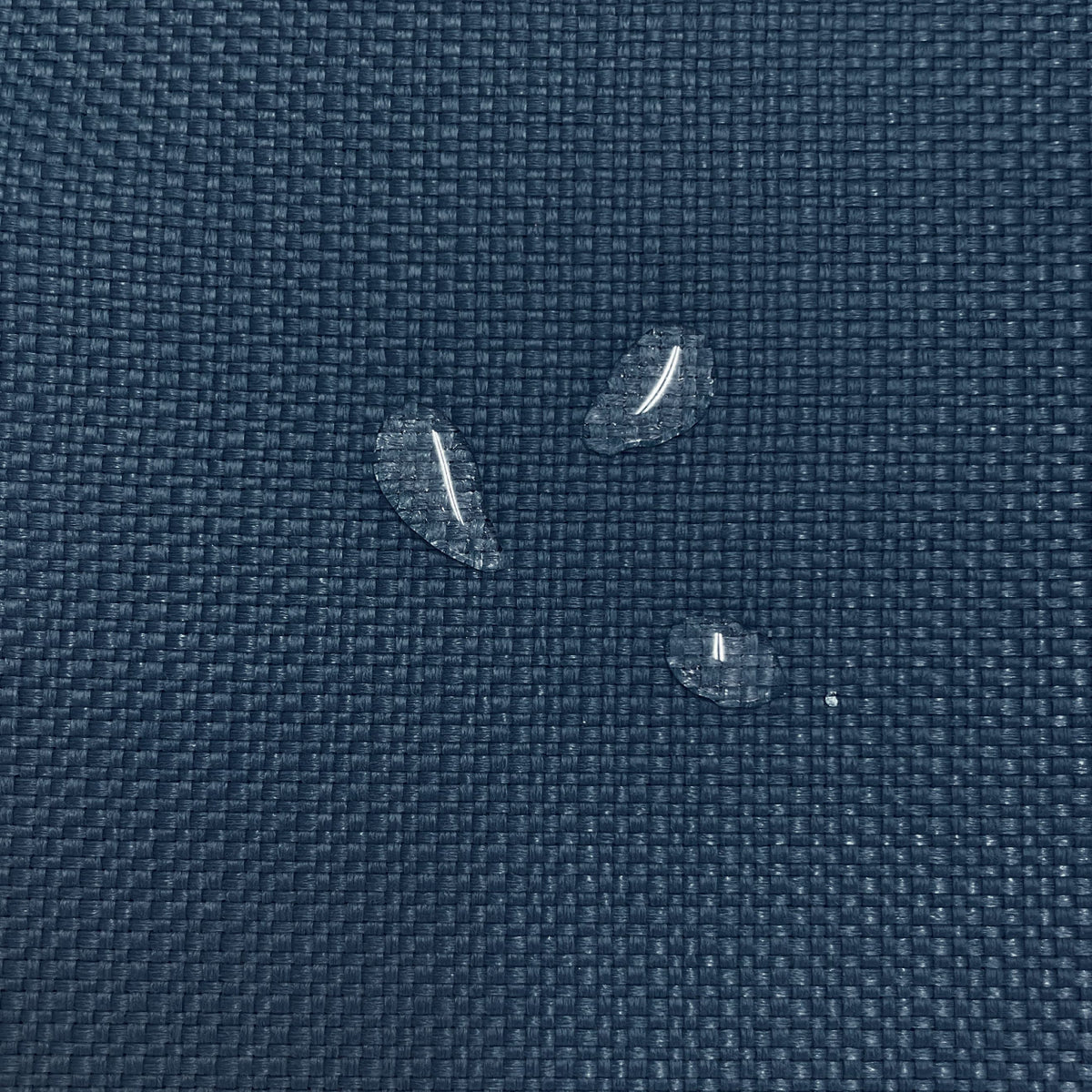 Textiel detail waterproof navy met druppel