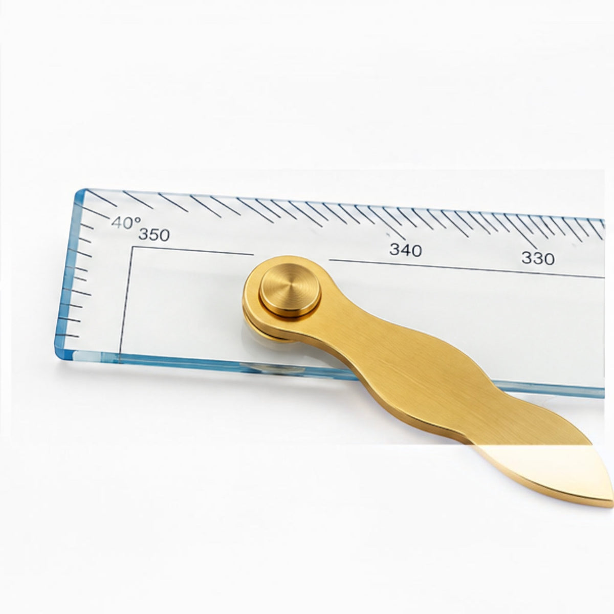 Weems_Plath_15__Brass_Arms_Parallel_Rule_close_up_left_corner