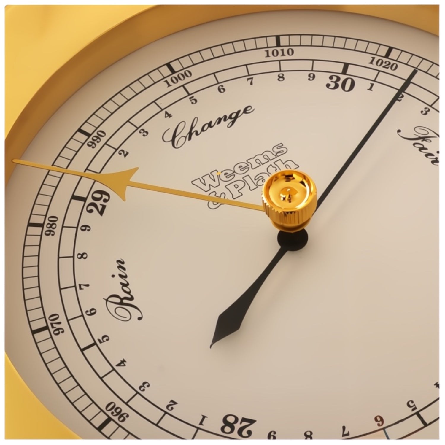 Weems & Plath Admiral barometer 191 x 67 mm - massief messing met handgepolijste laklaag close-up