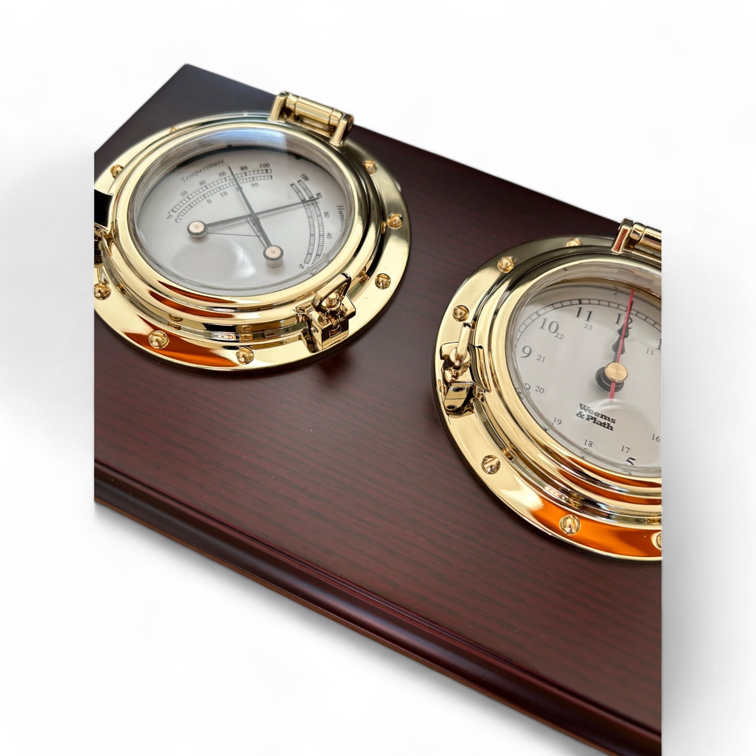 Weems & Plath Porthole bureau weerstation 355 x 152 x 32 mm - compleet, klassiek, mahonie en messing close up