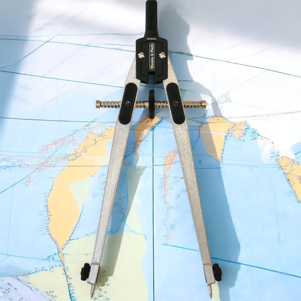 Weems & Plath Ultralight Navigatie Passer  Duurzaam, Precies & Corrosiebestendig op een kaart