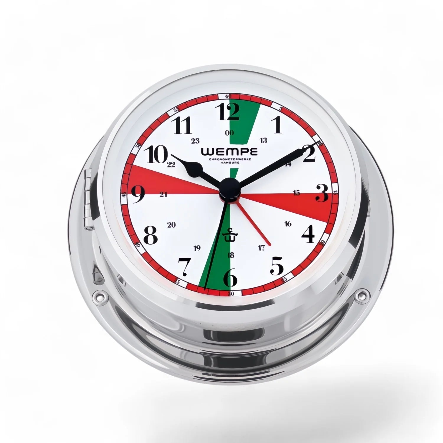 Wempe_Skiff_scheepsklok_met_radio_stilte_zones_110_x_42_mm_messing-_quartz_uurwerk_met_drukknopsluiting_chroom_en_Arabische_cijfers_jpg