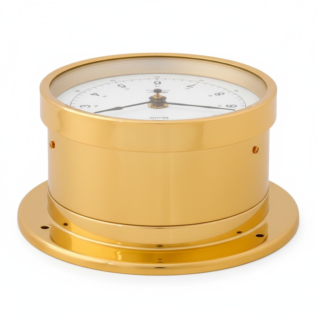 Fischer 103U Quartz Scheepsklok klassiek nautisch zijkant met hoogte van klok in beeld 